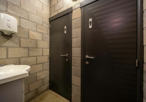 Commercieel te koop in Heist-Op-Den-Berg