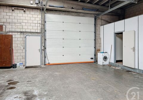 Huis - Vrij beroep te koop in HEIST-OP-DEN-BERG