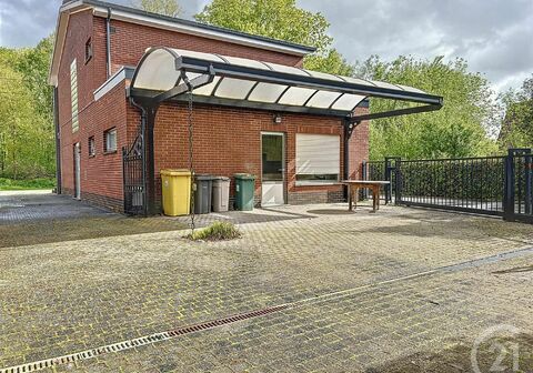 Huis - Vrij beroep te koop in HEIST-OP-DEN-BERG