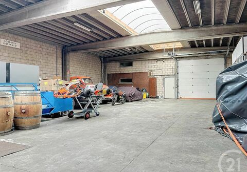 Huis - Vrij beroep te koop in HEIST-OP-DEN-BERG