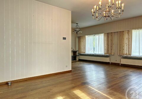 Opbrengsteigendom - Gemengd gebruik residentieel te koop in HEIST-OP-DEN-BERG