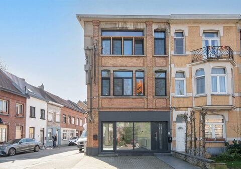 Opbrengsteigendom - Gemengd gebruik residentieel te koop in Mechelen