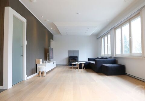 Opbrengsteigendom te koop in Mortsel