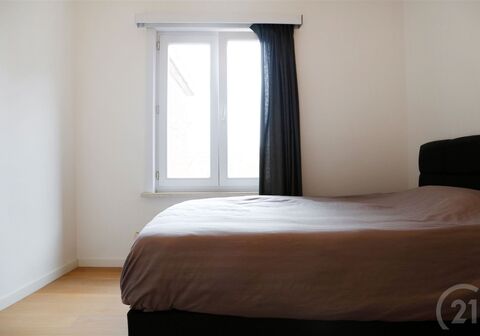 Opbrengsteigendom te koop in Mortsel