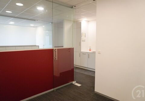 Opbrengsteigendom te koop in Mortsel