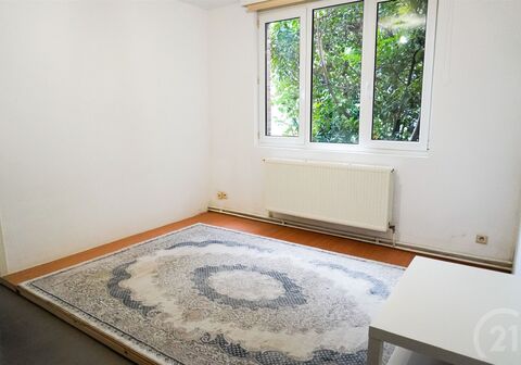 Opbrengsteigendom te koop in Mortsel