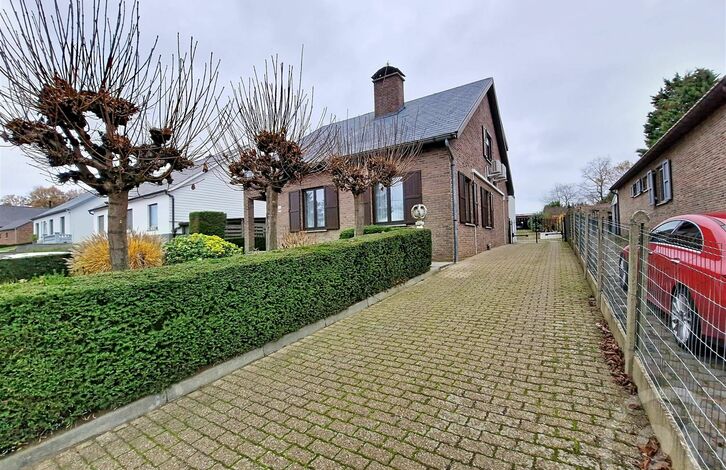 Huis te koop in BEKKEVOORT